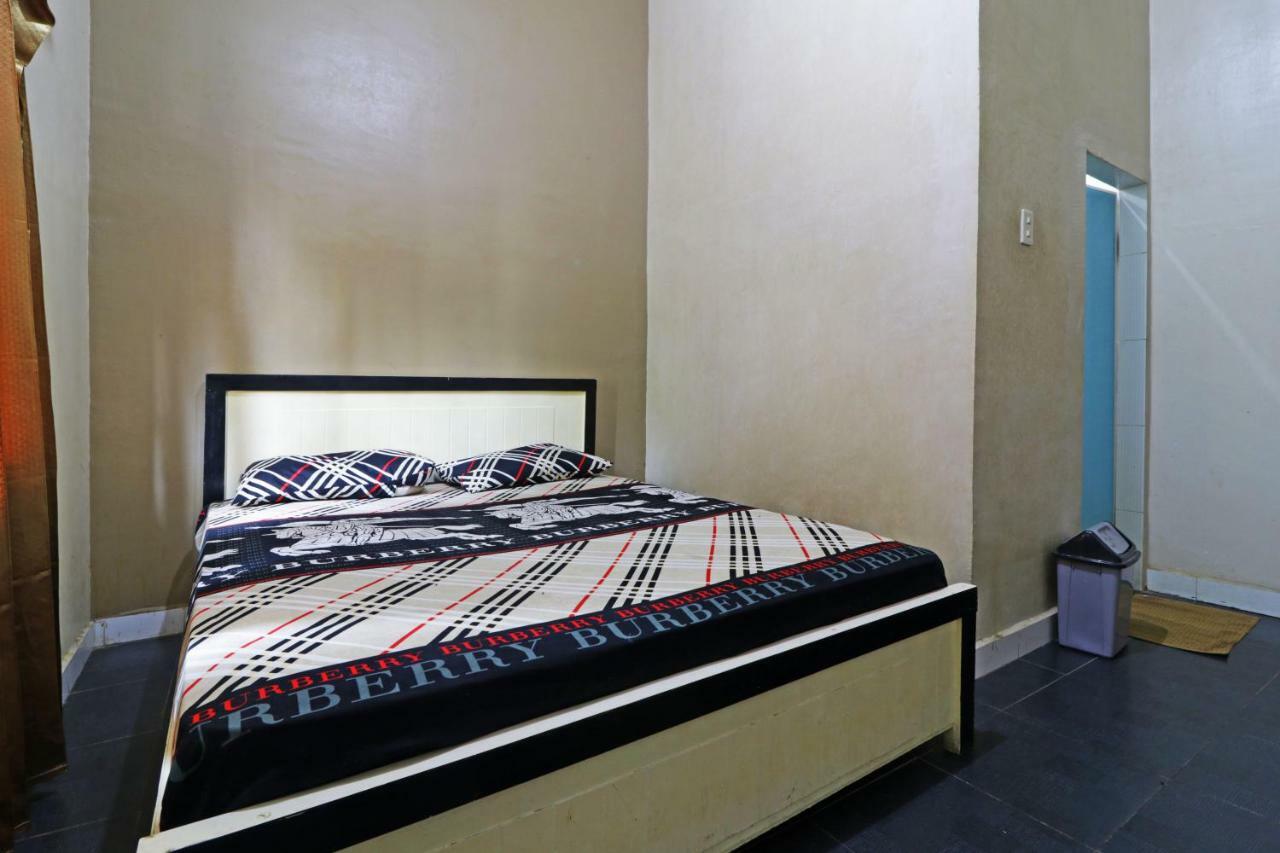Hotel Graha Soeltan Sunggal エクステリア 写真