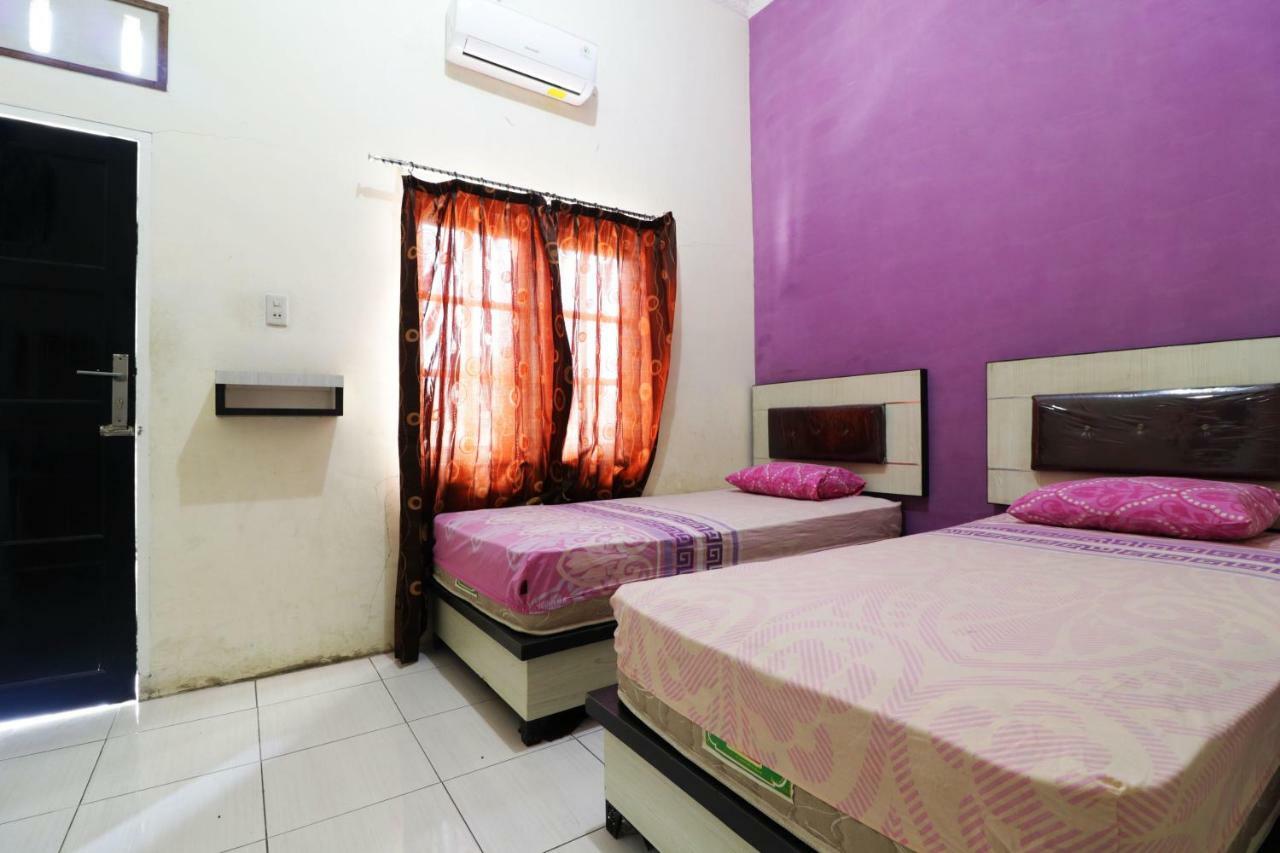 Hotel Graha Soeltan Sunggal エクステリア 写真