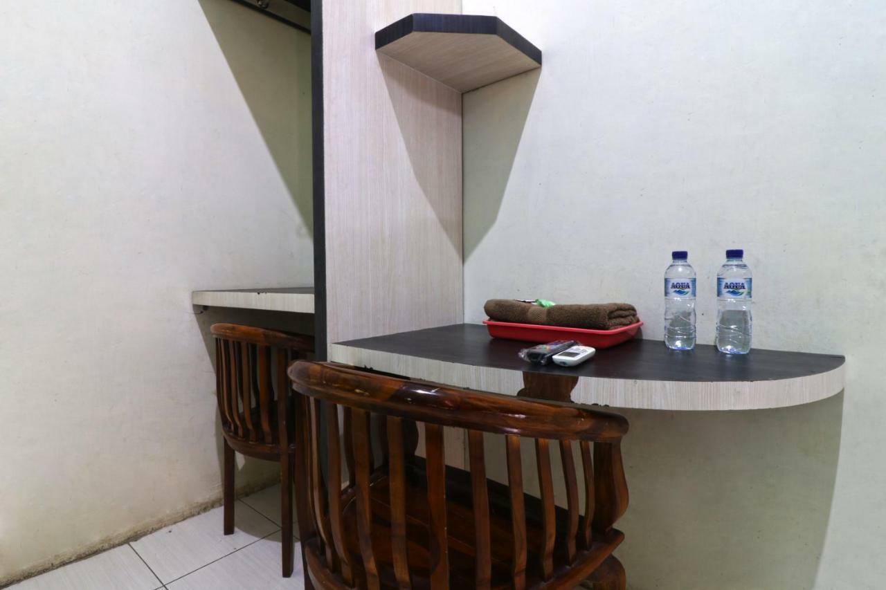 Hotel Graha Soeltan Sunggal エクステリア 写真